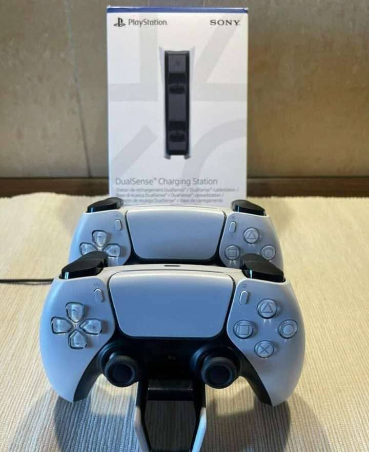 PLAY STATION FIVE (PS5 SONY) - Miniature 6