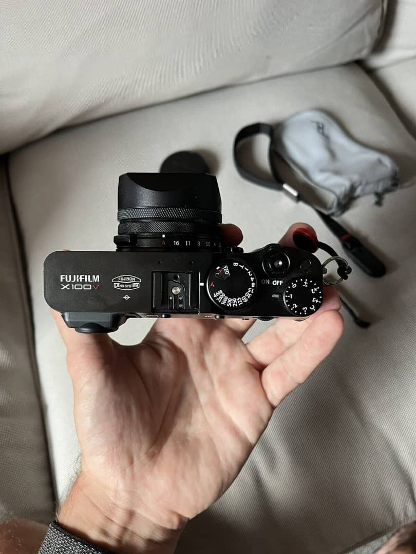 Fujifilm X100V noir
