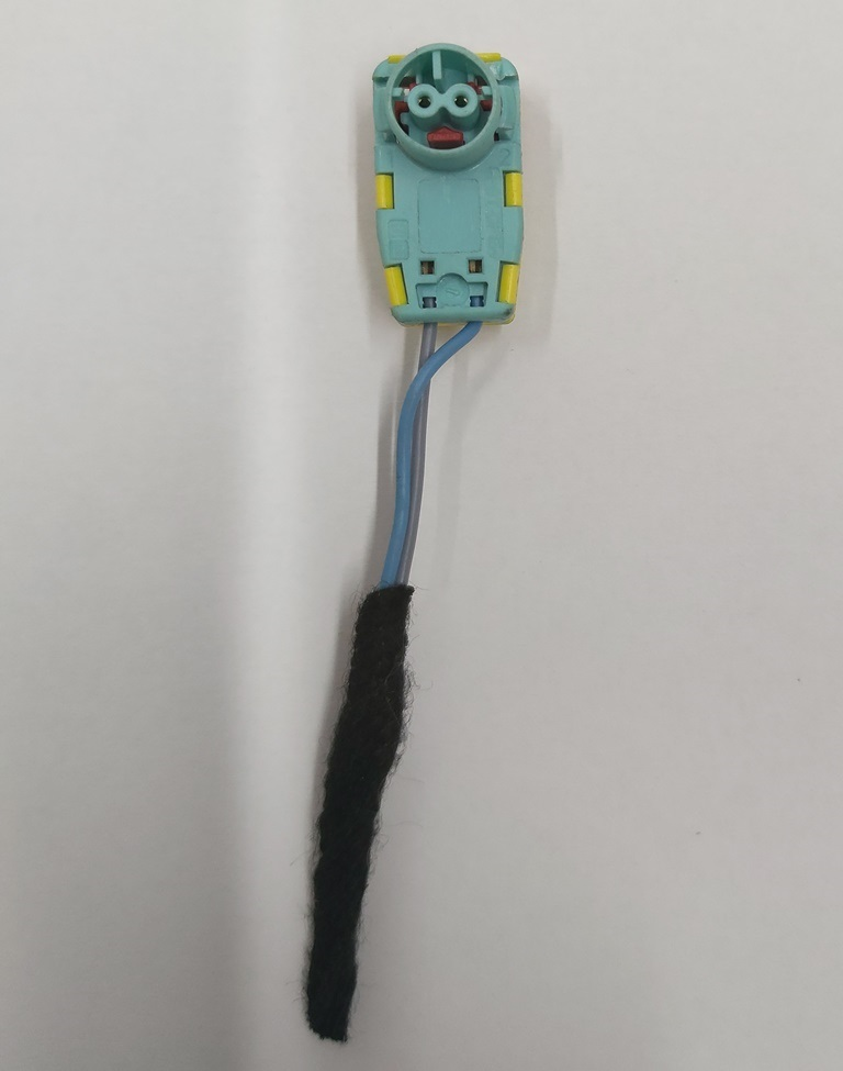 Connecteur de câblage intérieur gauche Premium Tesla  1067954-00-E b