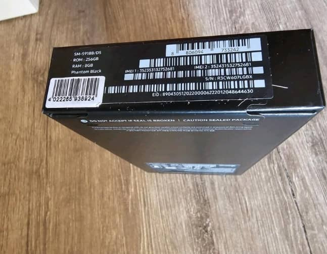 Samsung Galaxy S23 Ultra SM-S918U - 512GB - Green Color (T-Mobile)
BRAND NEW