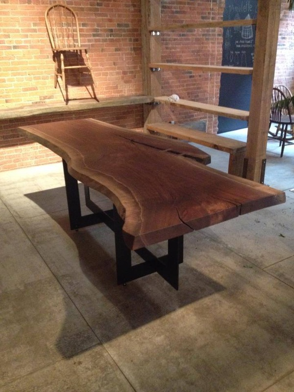 je mets en vente cette table