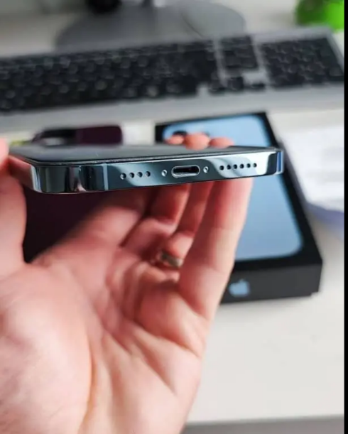 IPhone 13 pro max - Miniature 2