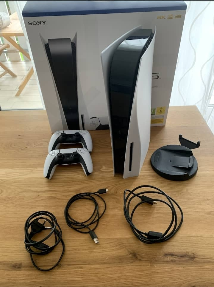 J'ai un ps5 en vente - Miniature 3