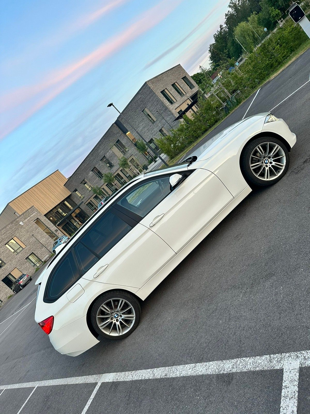 BMW SERIE 3