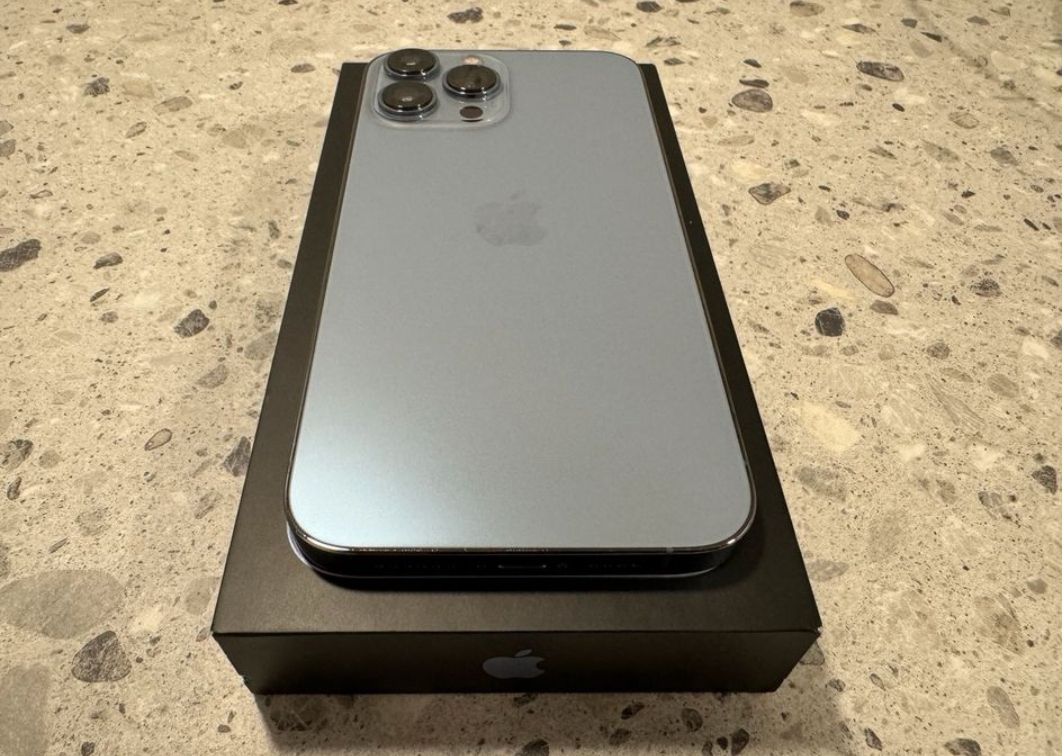 Apple iPhone 13 pro max 512Go
