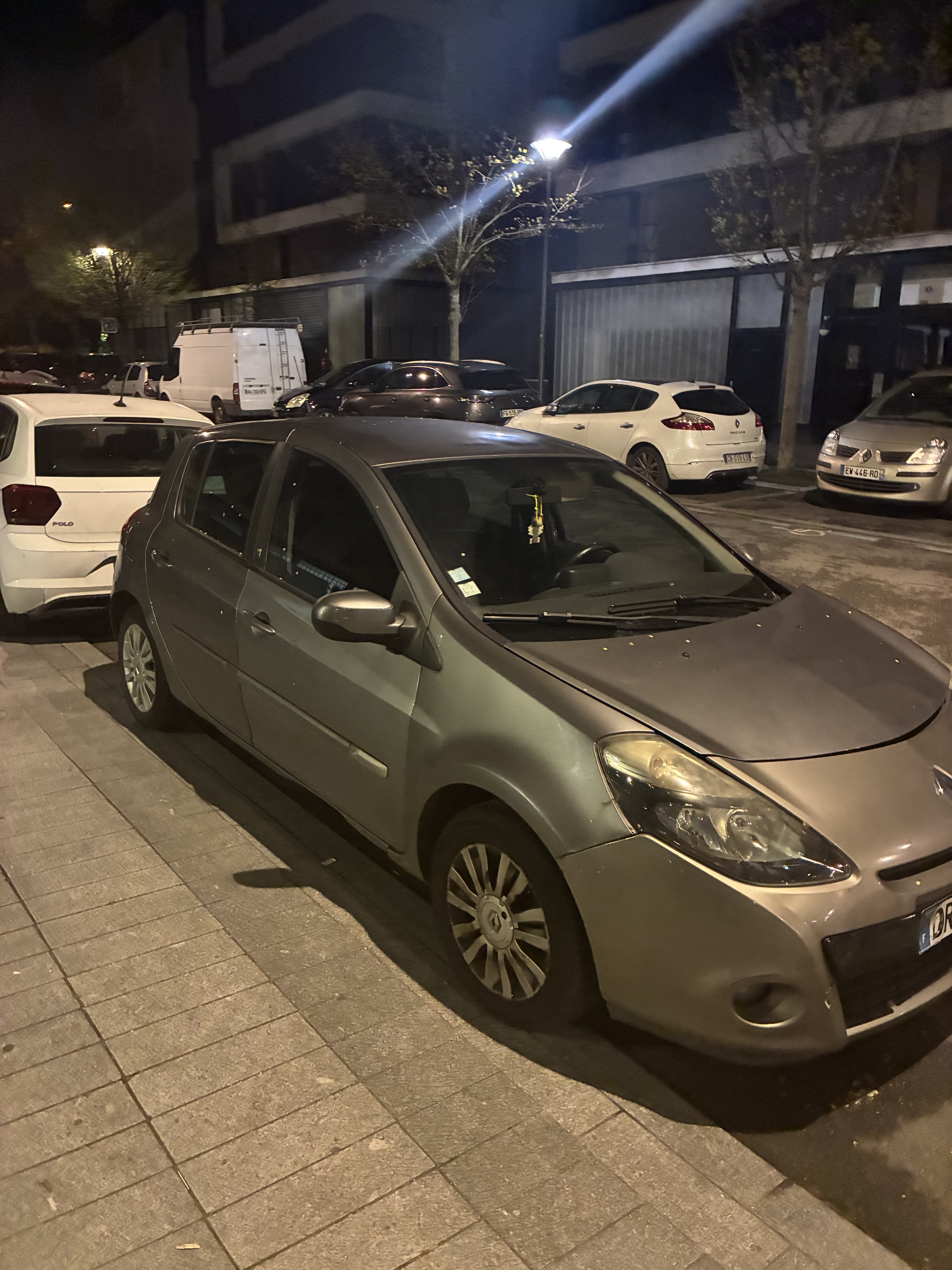 Renault Clio 3 Phase 2 - Miniature 2