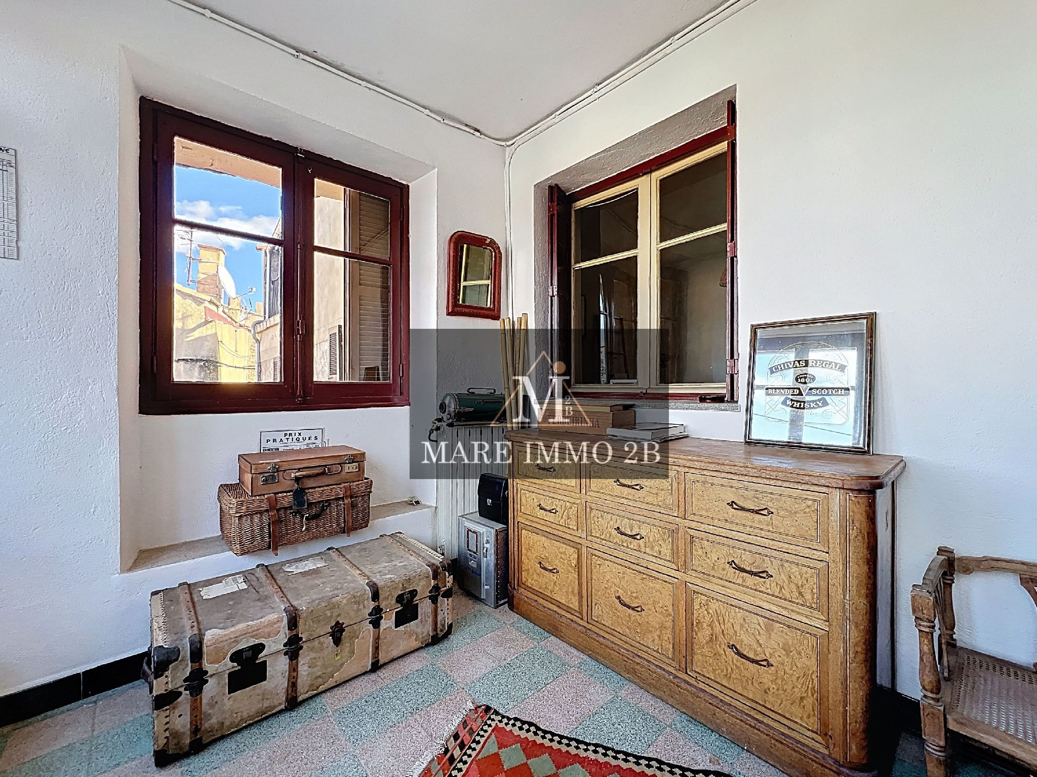 Maison de village avec de beaux volumes - Miniature 5
