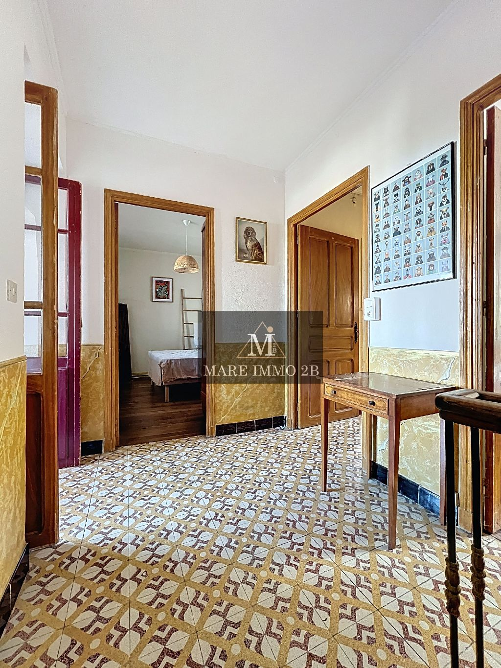 Maison de village avec de beaux volumes - Miniature 9