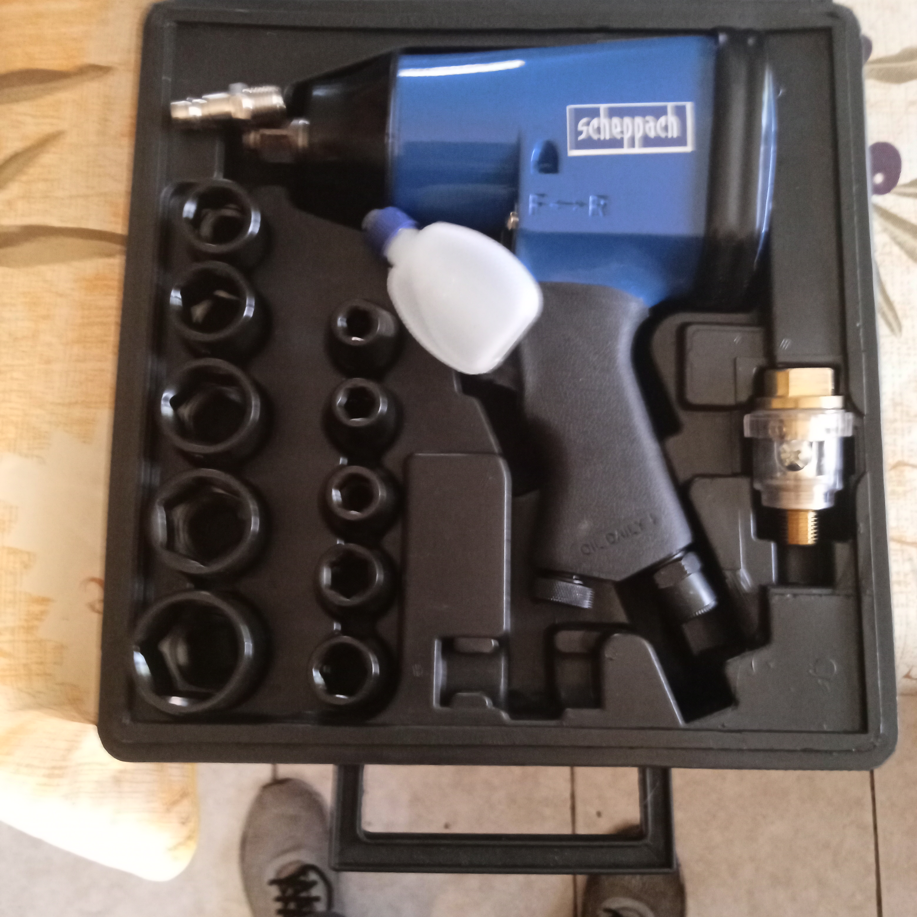 Pistolet à air comprimé pour pneumatique