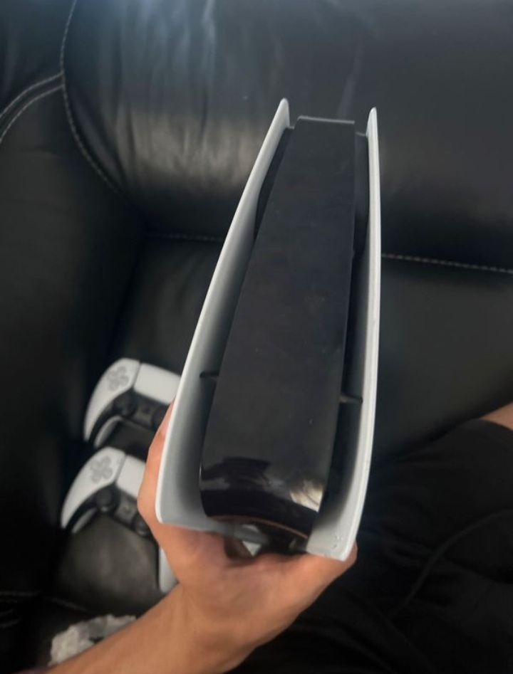Je met en vente ma ps5 slim 825Go - Miniature 3