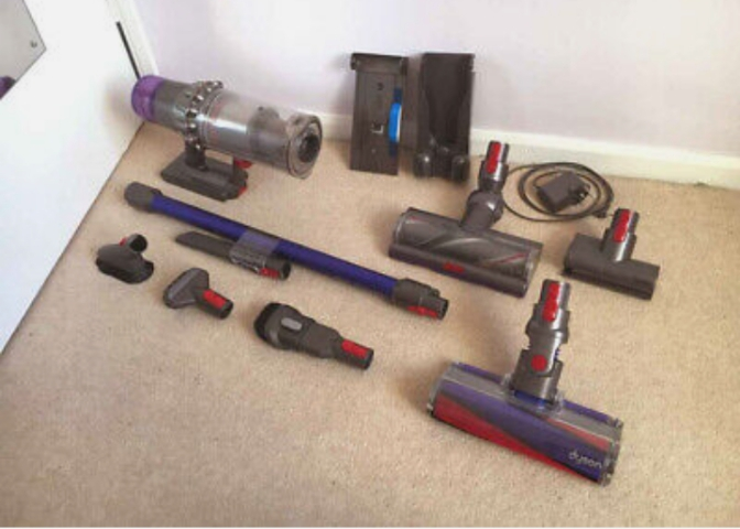 Aspirateur fil  Dyson V8