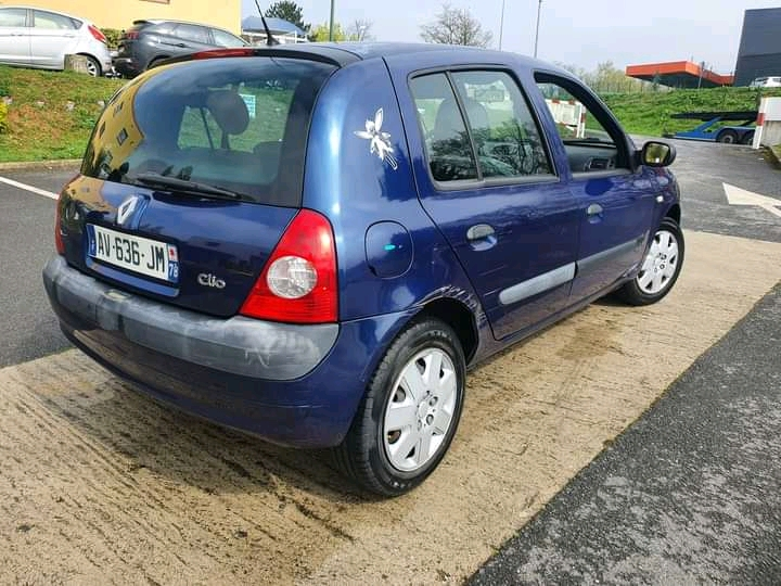 Tenho uma quantia de 908.600€ na minha conta bancária, quero dar-te isto porque és uma boa pessoa qu