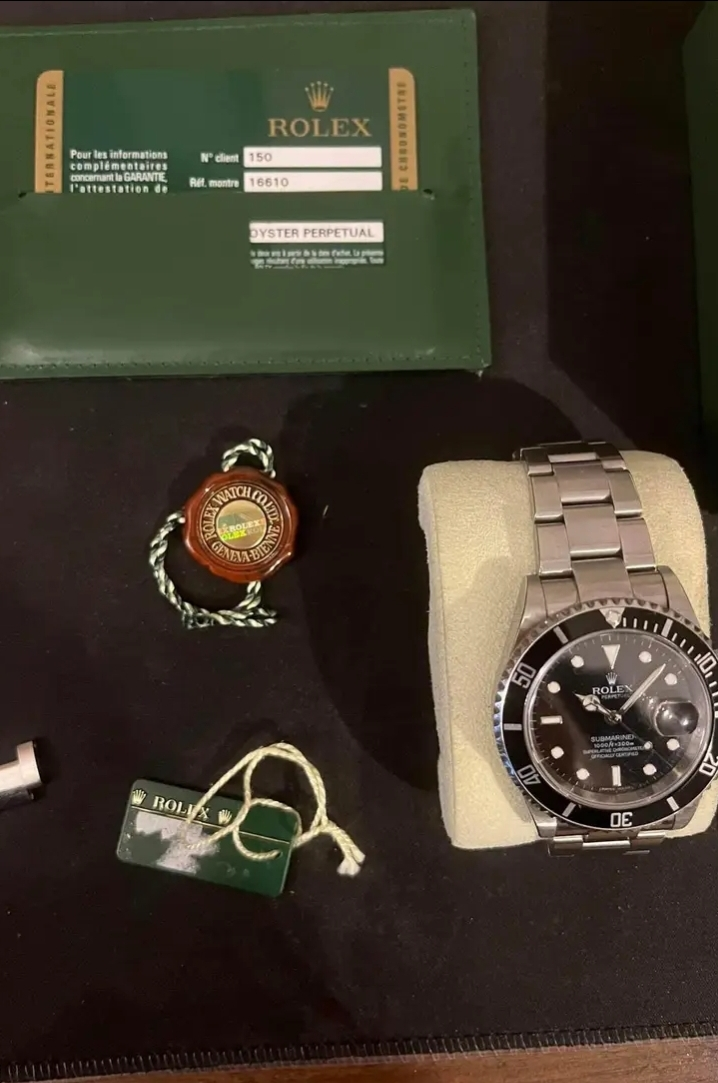 ROLEX SUBMARINER