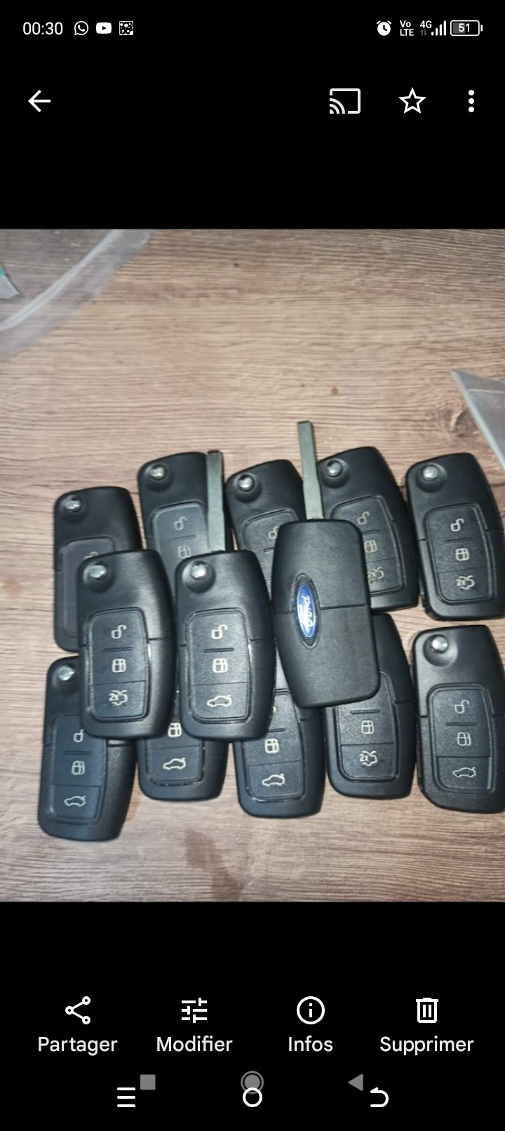 Clés de voiture en parfait état à vendre - Miniature 20