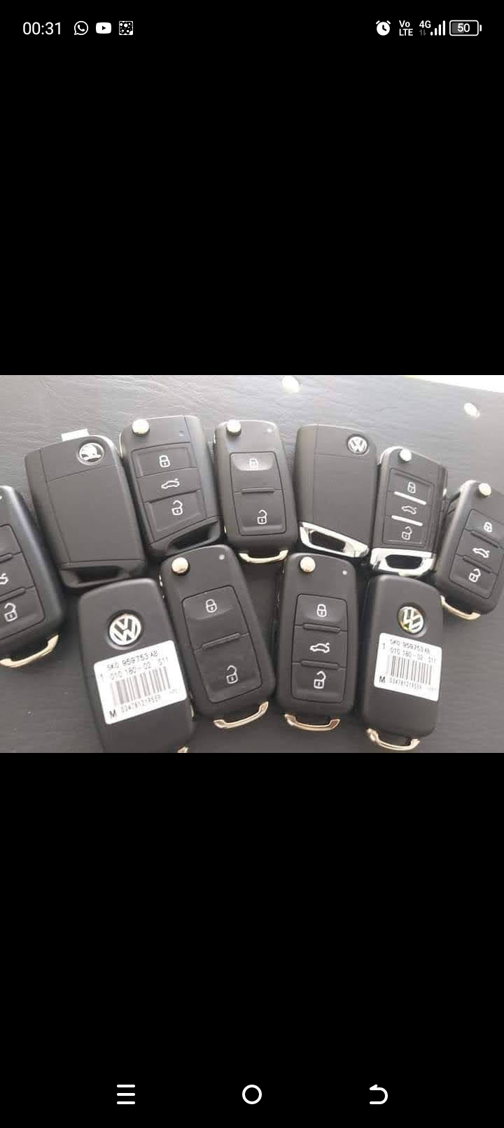 Clés de voiture en parfait état à vendre - Miniature 8