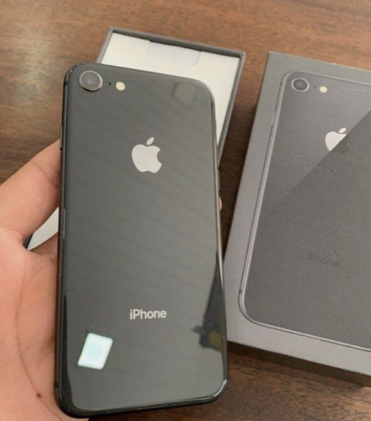 (P) iPhone 8 garantie + facture