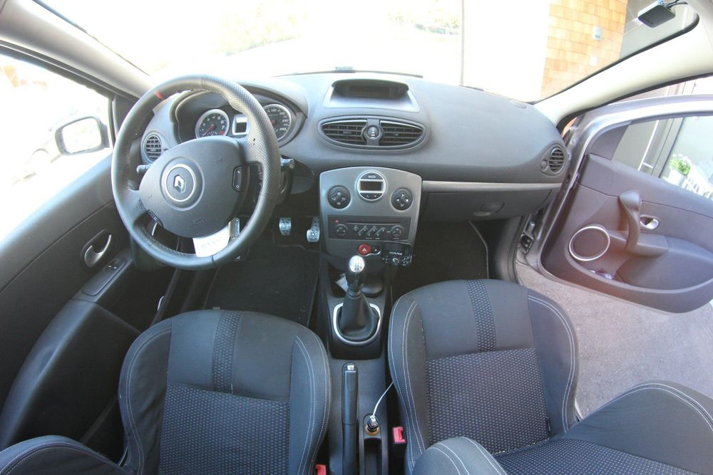 Renault Clio Sport - Miniature 5