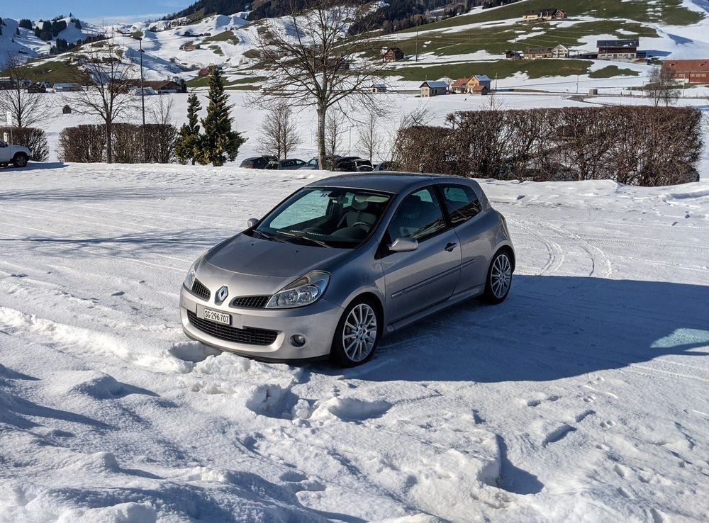 Renault Clio Sport - Miniature 6