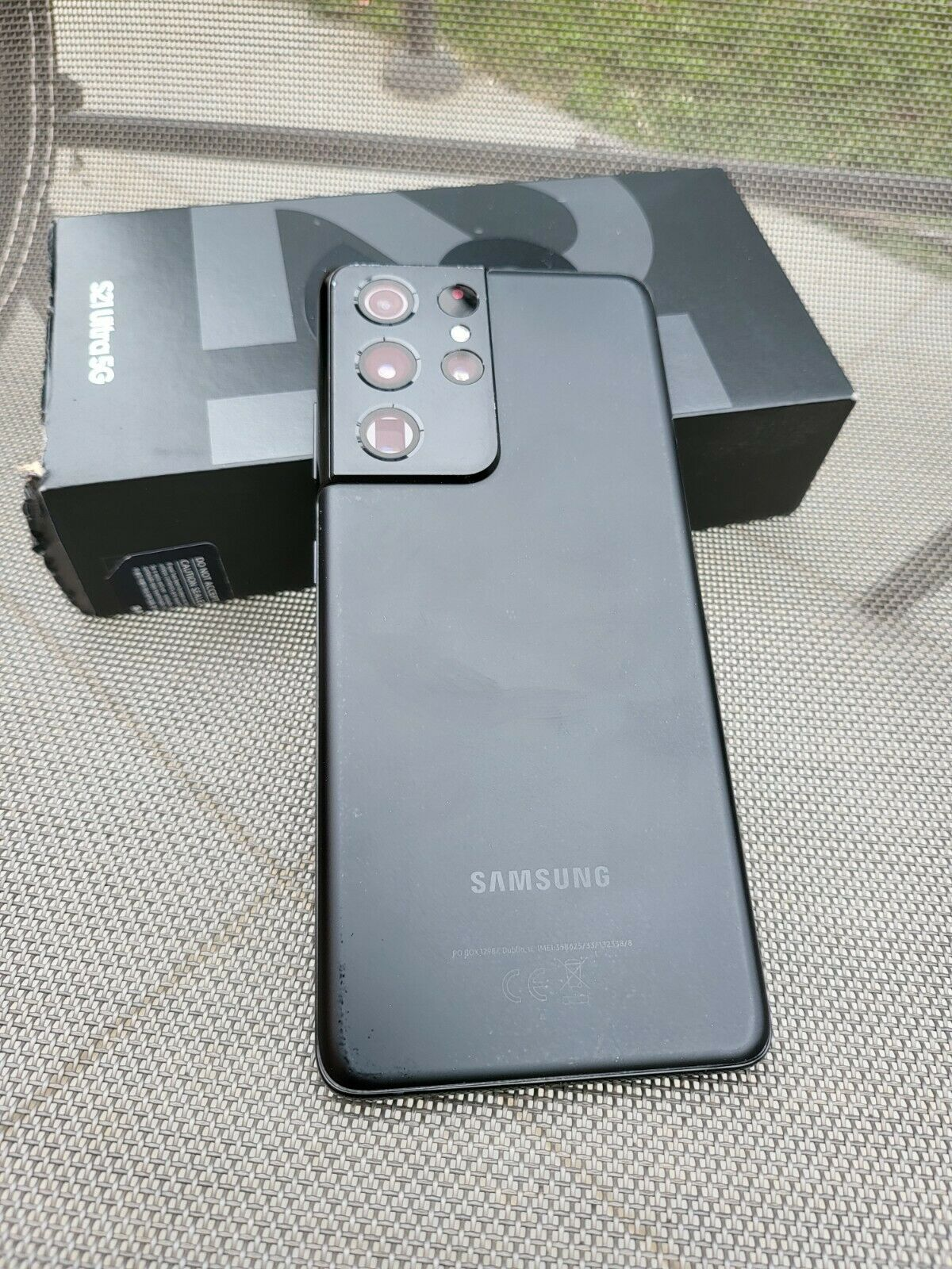 SAMSUNG GALAXY S21