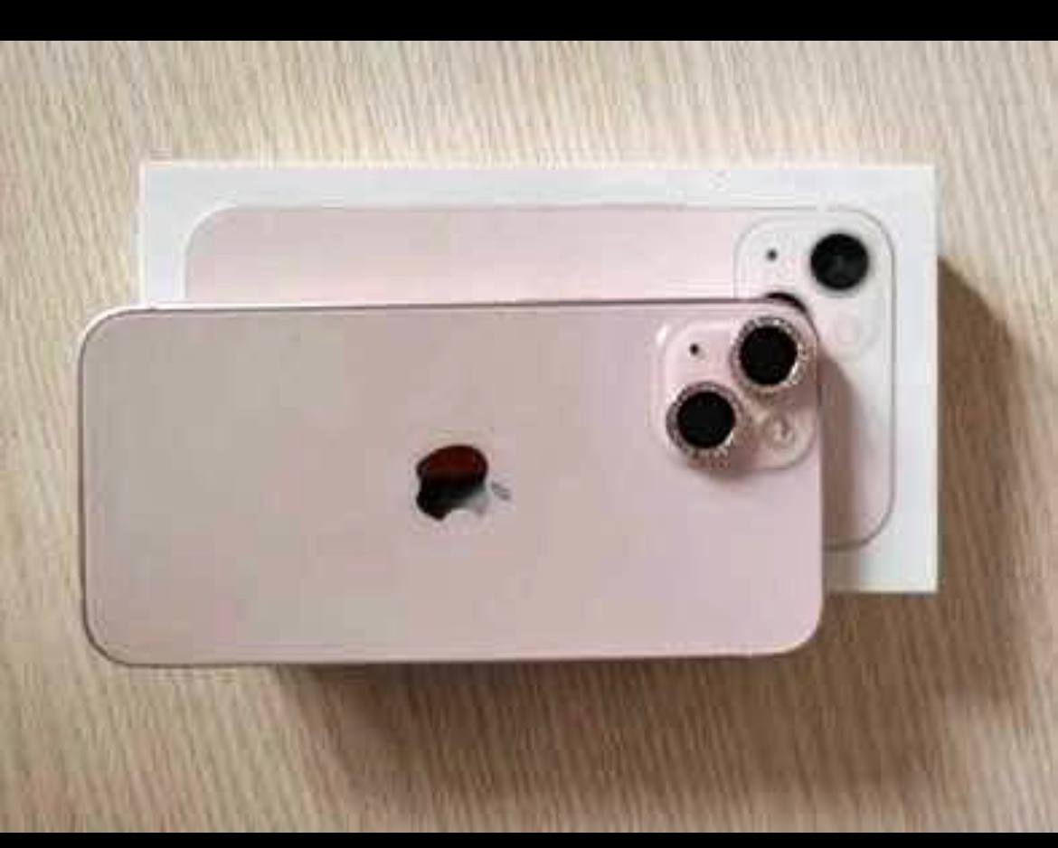 Apple iPhone 13 rose