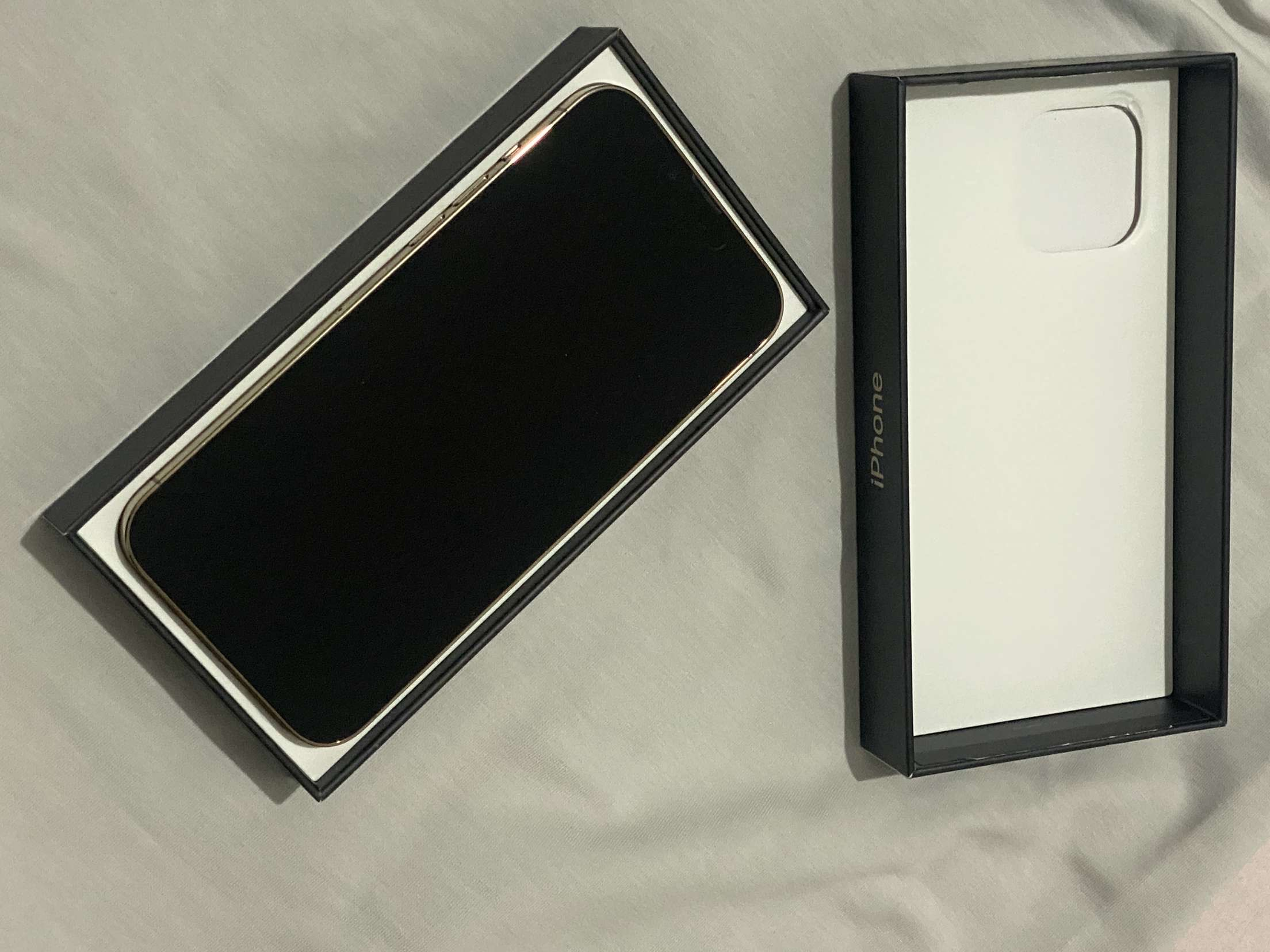 Vente iPhone 13 Pro Max en excellent état - Miniature 2