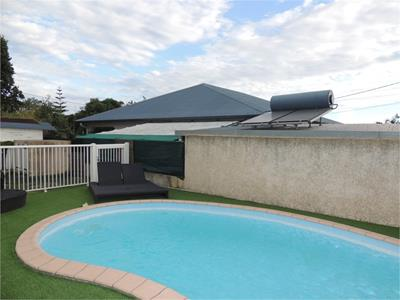 Villa F5 avec piscine à Rivière St Louis