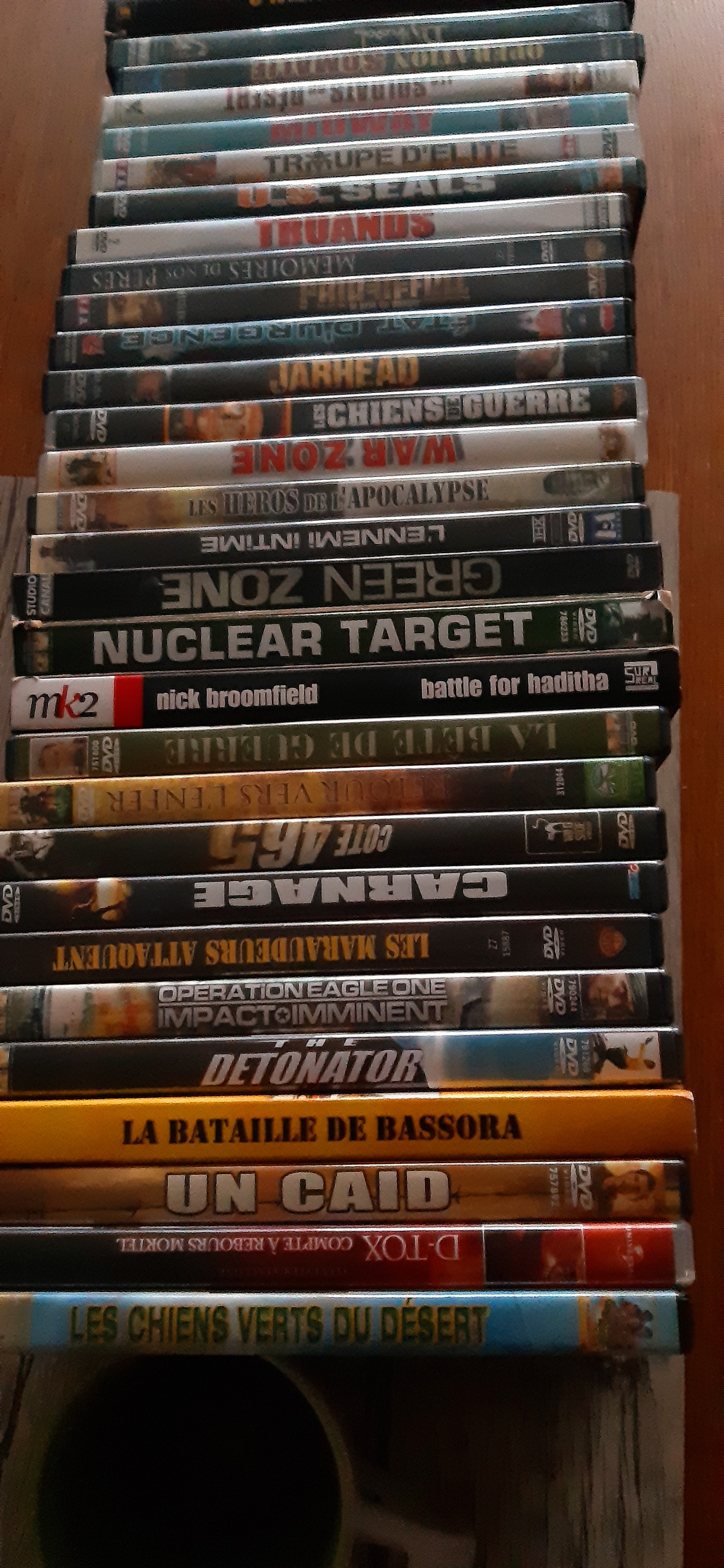 Grande collection de DVD à vendre