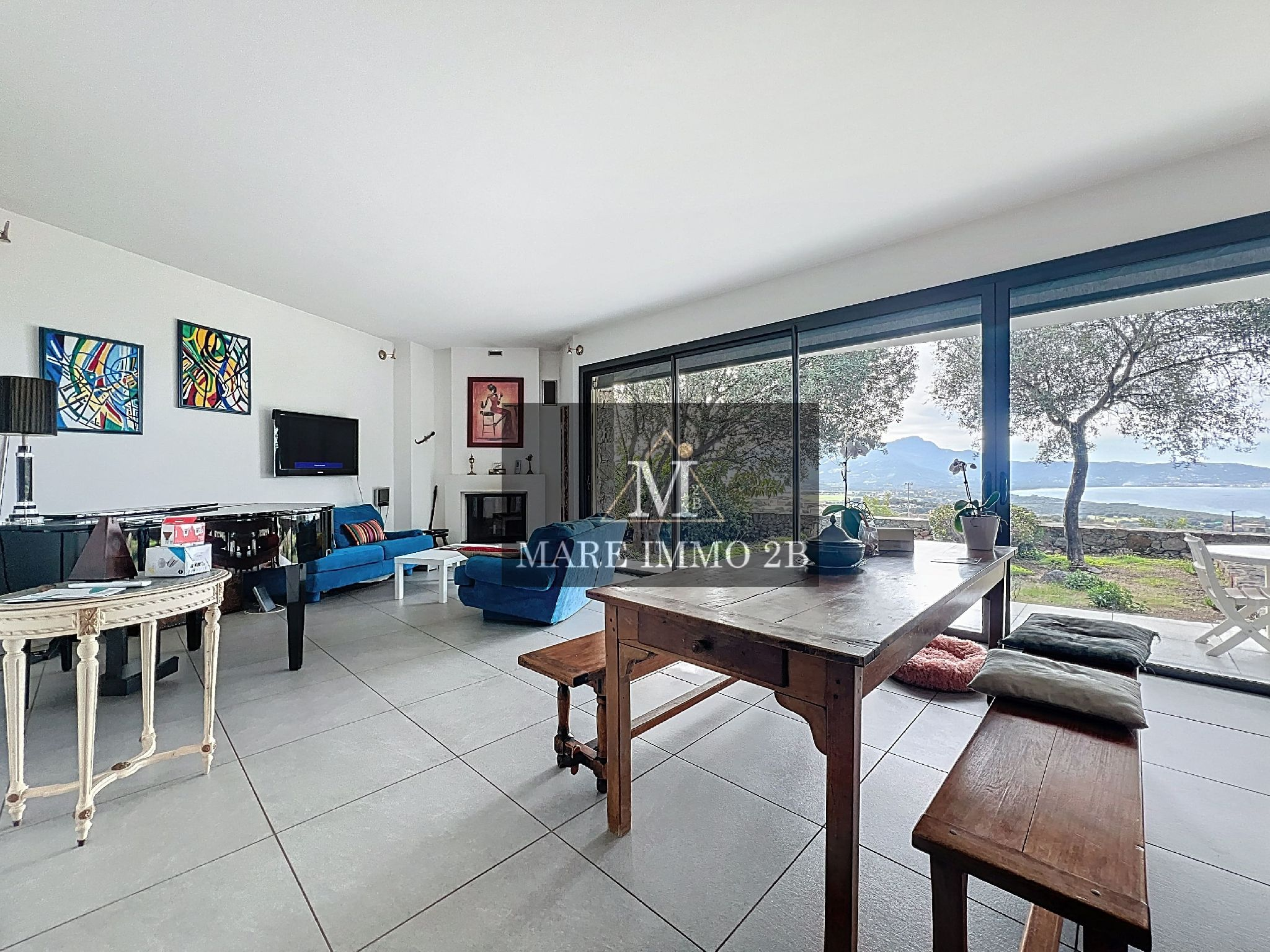 Villa avec Piscine et Vue Mer - Miniature 5