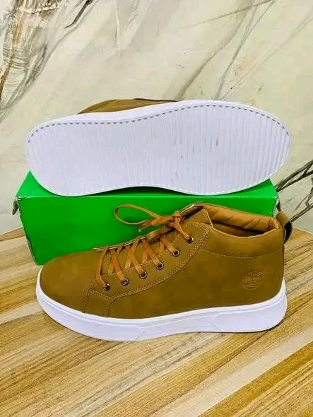 Chaussures style hommes