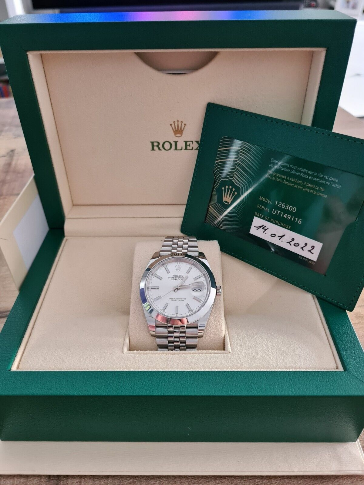 Montre Rolex Datejust 41 Cadran Argent Oystersteel 126300 Bracelet Jubilee