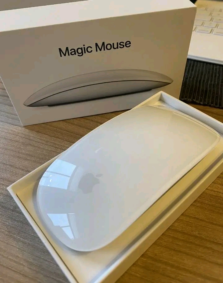 Bonjour, iPad Pro 5e génération 12,9 pouces Puce Apple M1 256 Go
WiFi