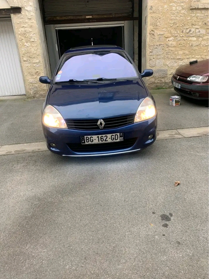 Vend Clio 2 phase