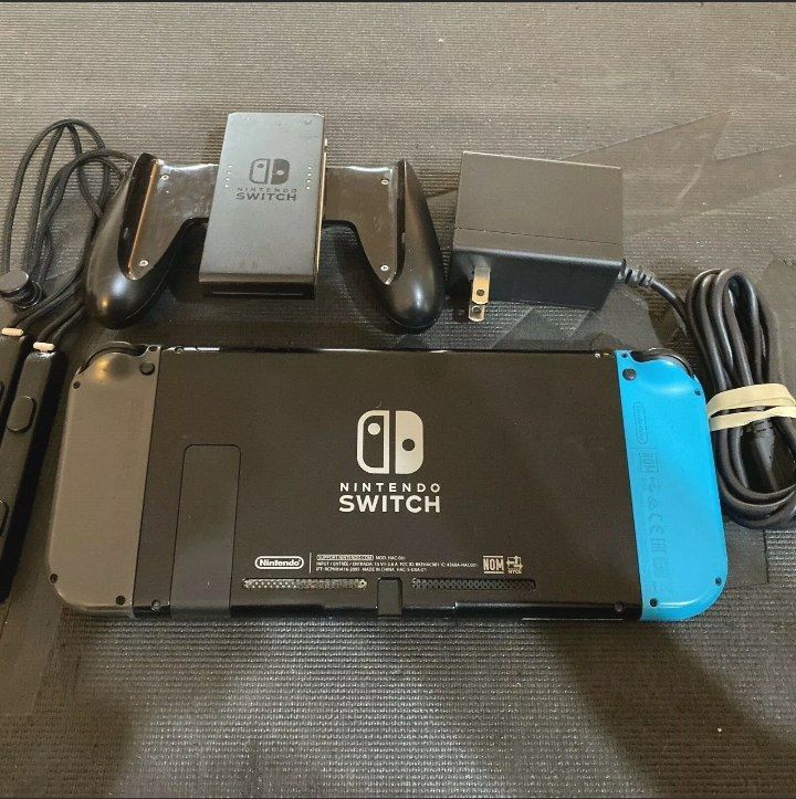 nintendo switch - Photo 1