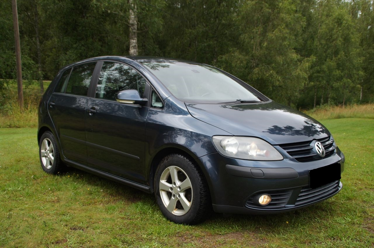 Volkswagen Golf Plus - Miniature 3