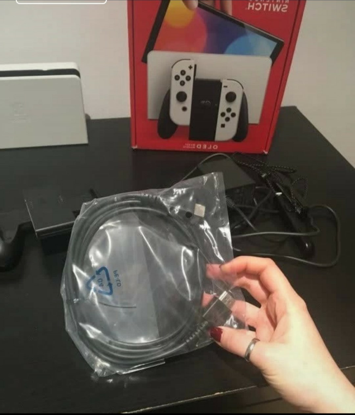 Modèle OLED Nintendo 2021
