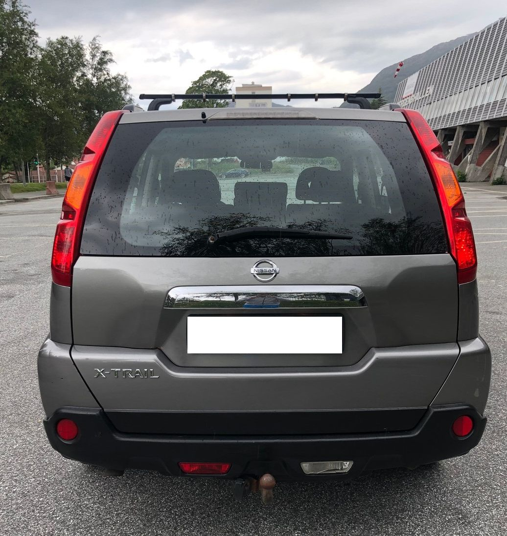 Nissan X-TRAIL 2.0-150D Diesel - Miniature 3