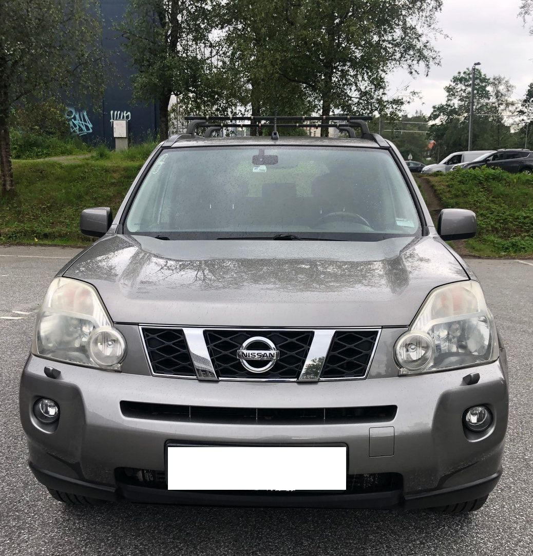 Nissan X-TRAIL 2.0-150D Diesel - Miniature 2