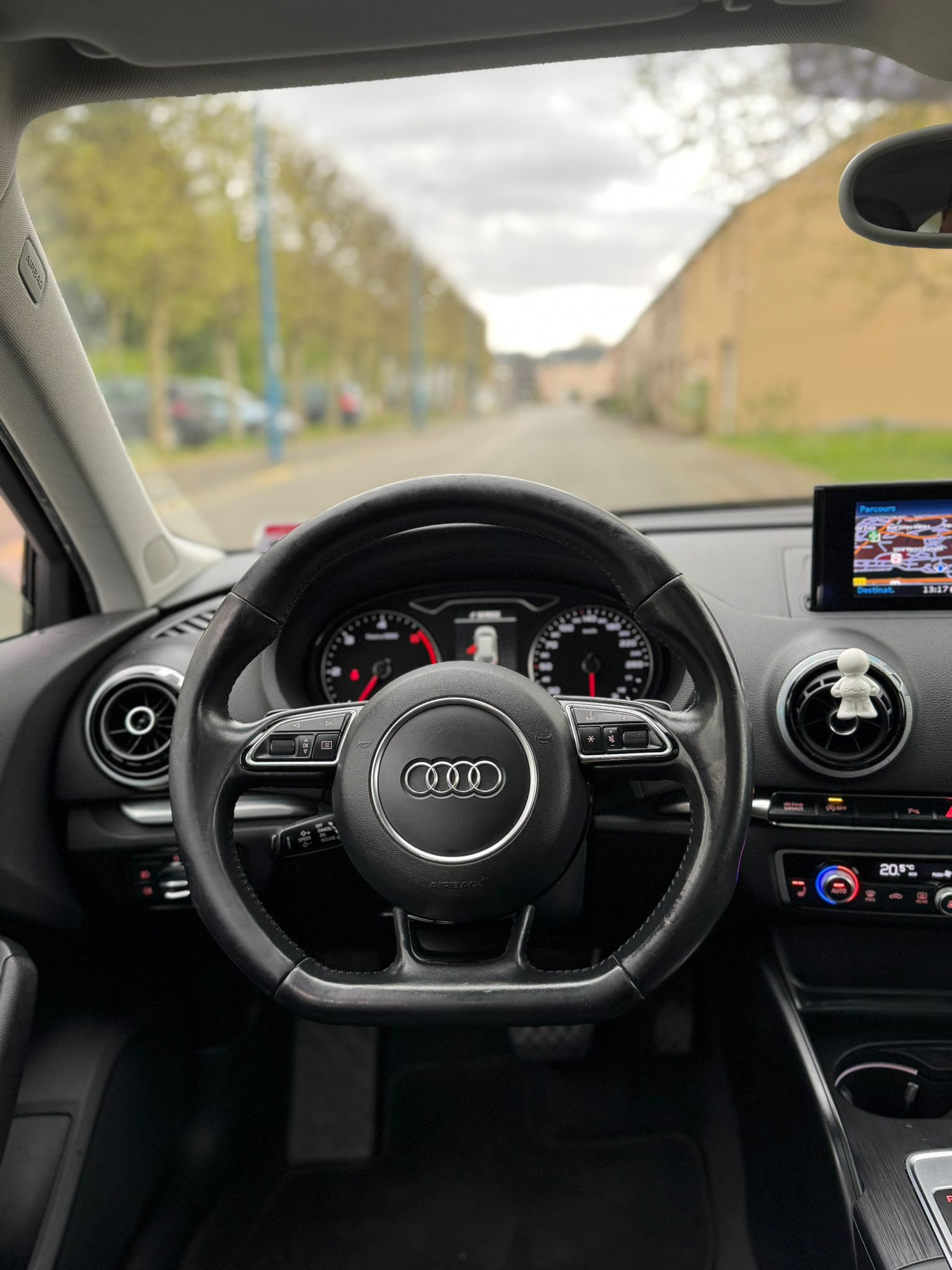 Audi A3 S-Line SportBack 2.0 TDI à vendre - Miniature 10
