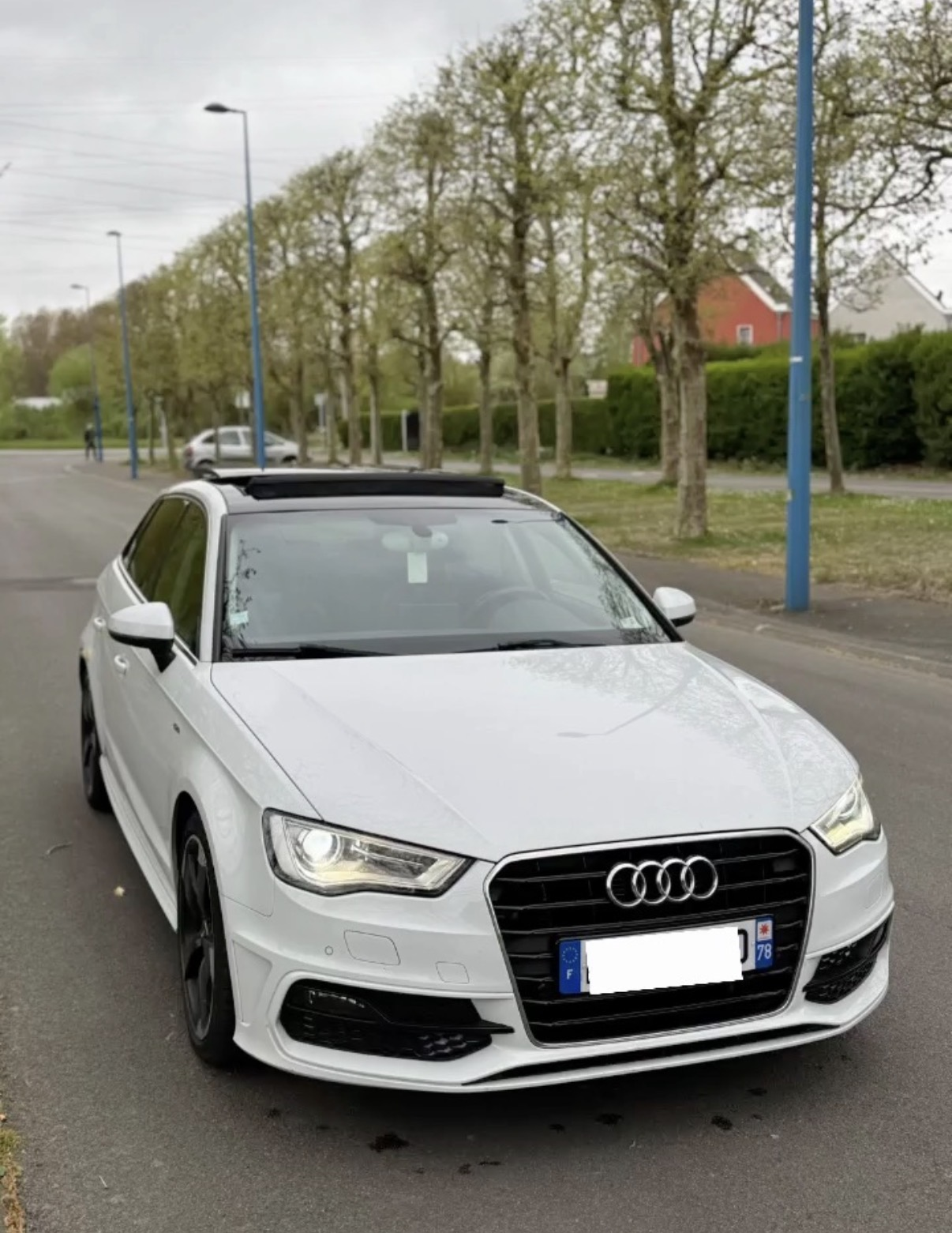 Audi A3 S-Line SportBack 2.0 TDI à vendre - Miniature 4