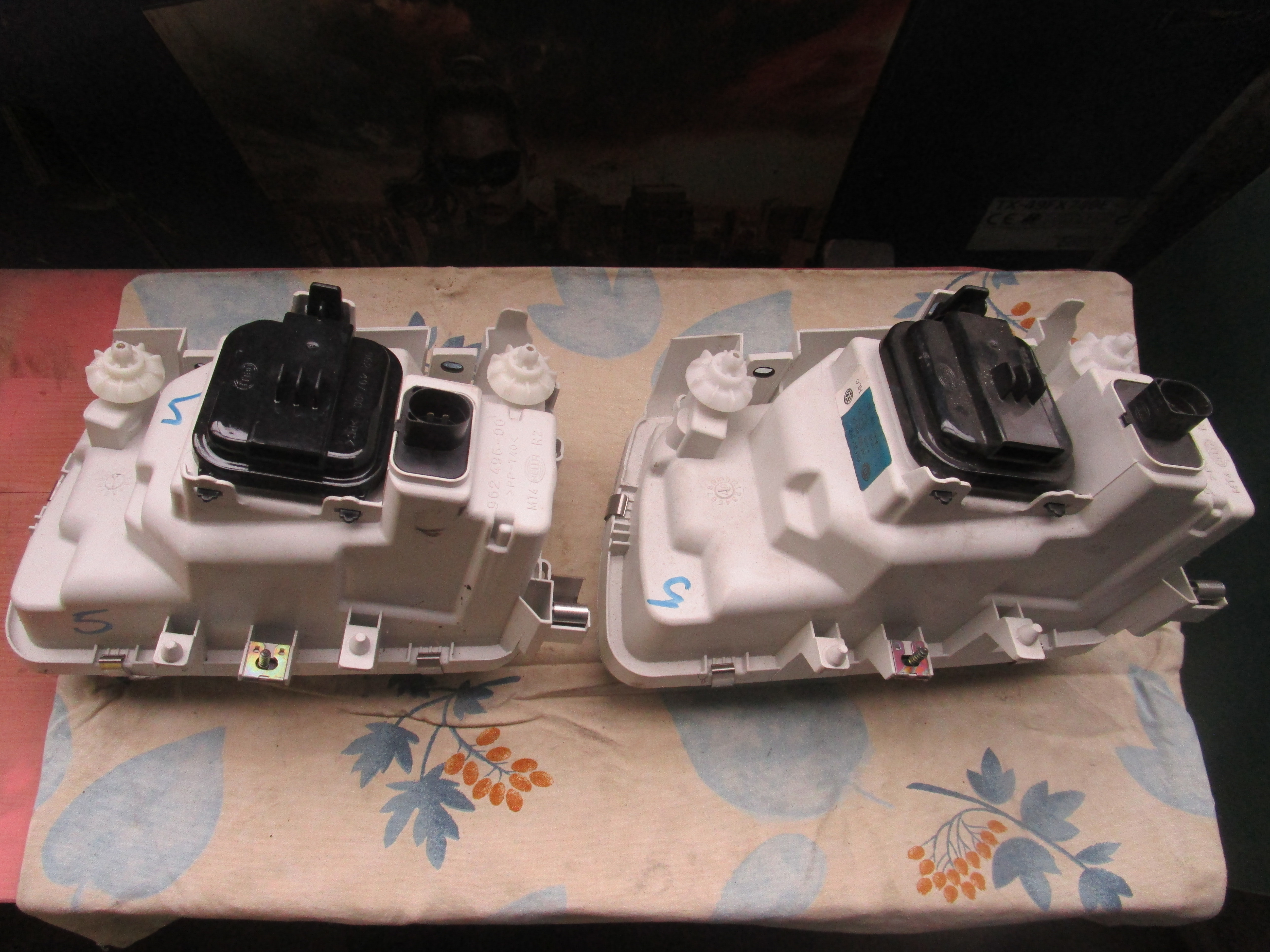 VW Polo 3 + VW Polo Van - Miniature 3