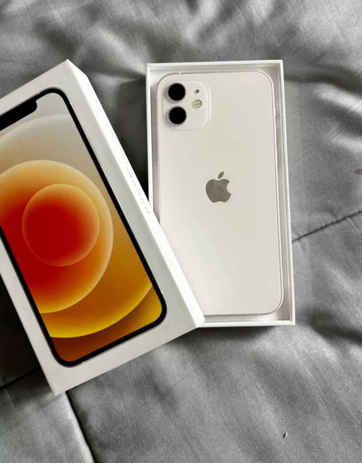 iPhone 12 blanc