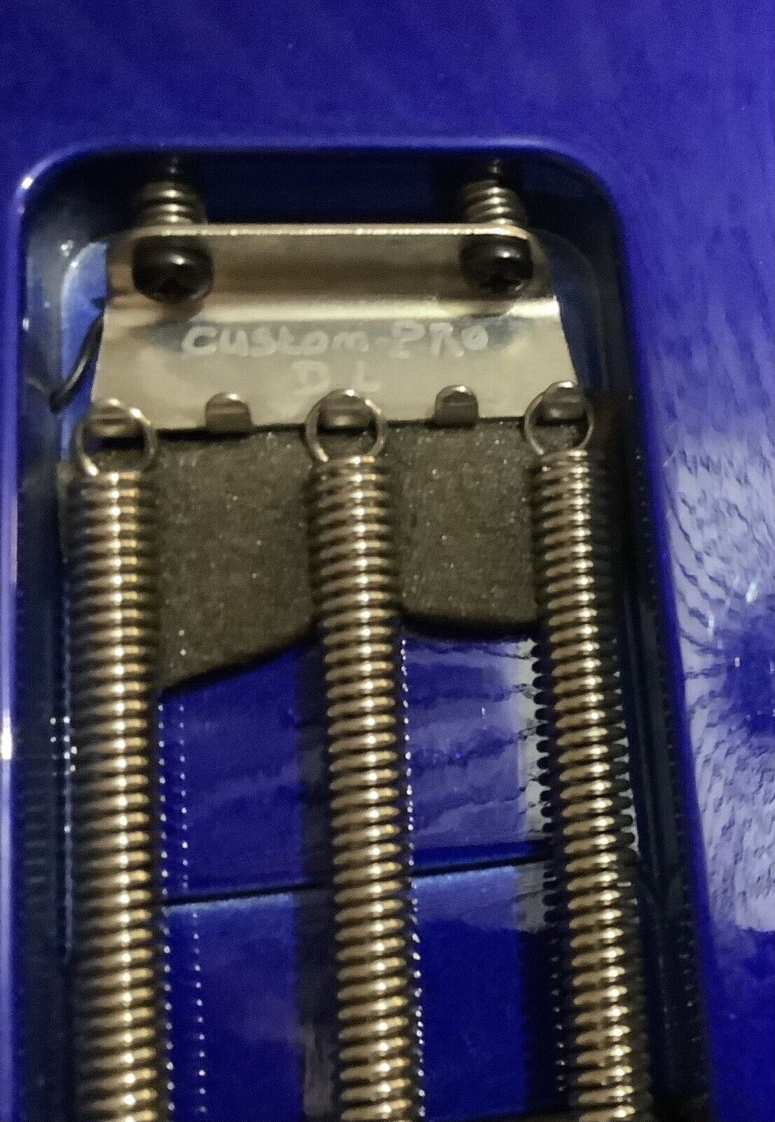 Guitare luthier - Miniature 6