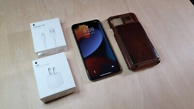 Apple iPhone 11 Pro Max - 256Go - Gris sidéral (Désimlocké) A2218 (CDMA + GSM). - Miniature 2