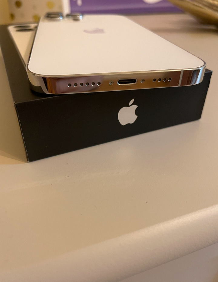 iPhone 13 pro max silver - Miniature 2