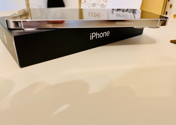 iPhone 13 pro max silver - Miniature 4