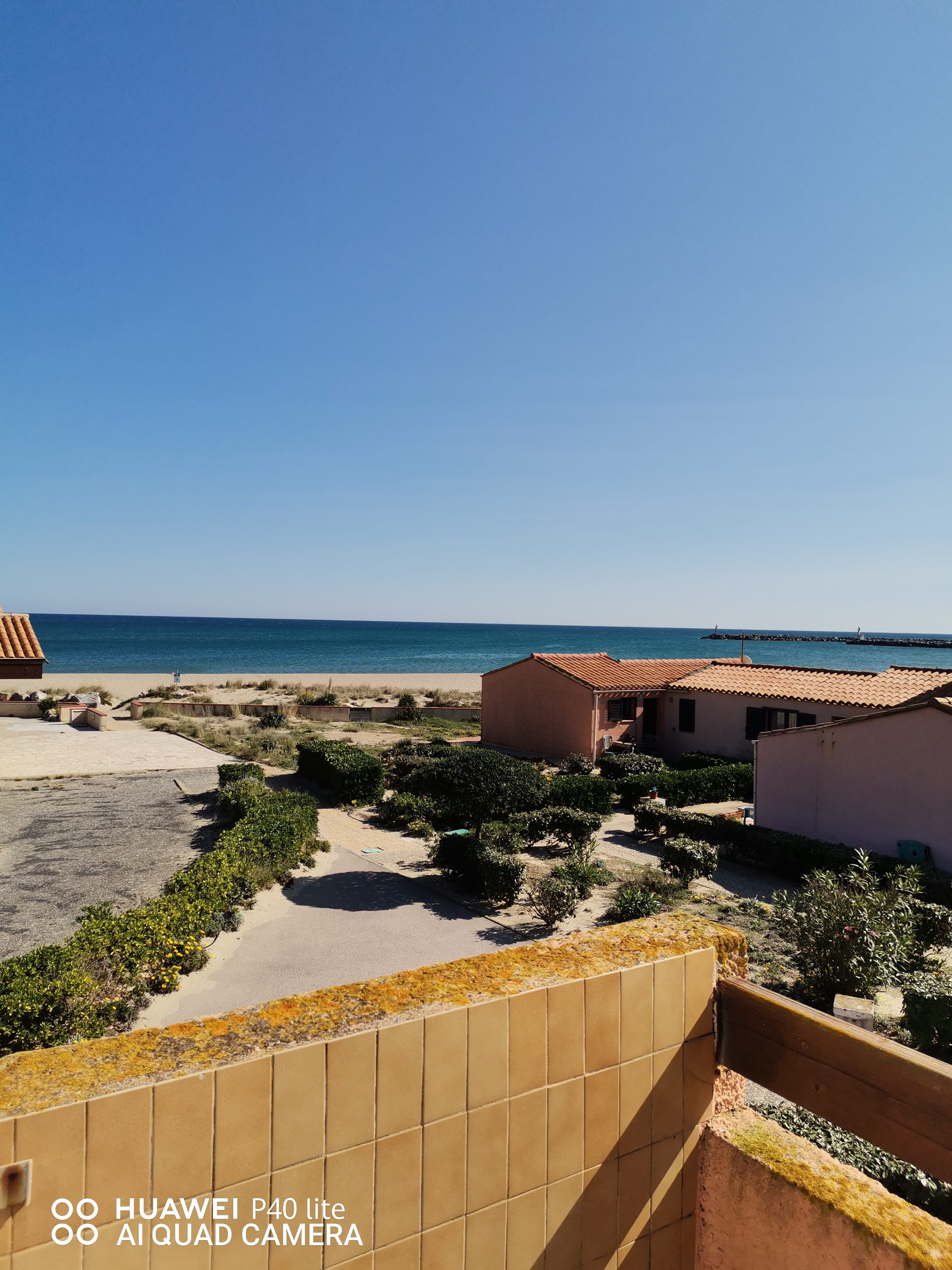Appartement T2 Bord de mer village naturiste - Miniature 3