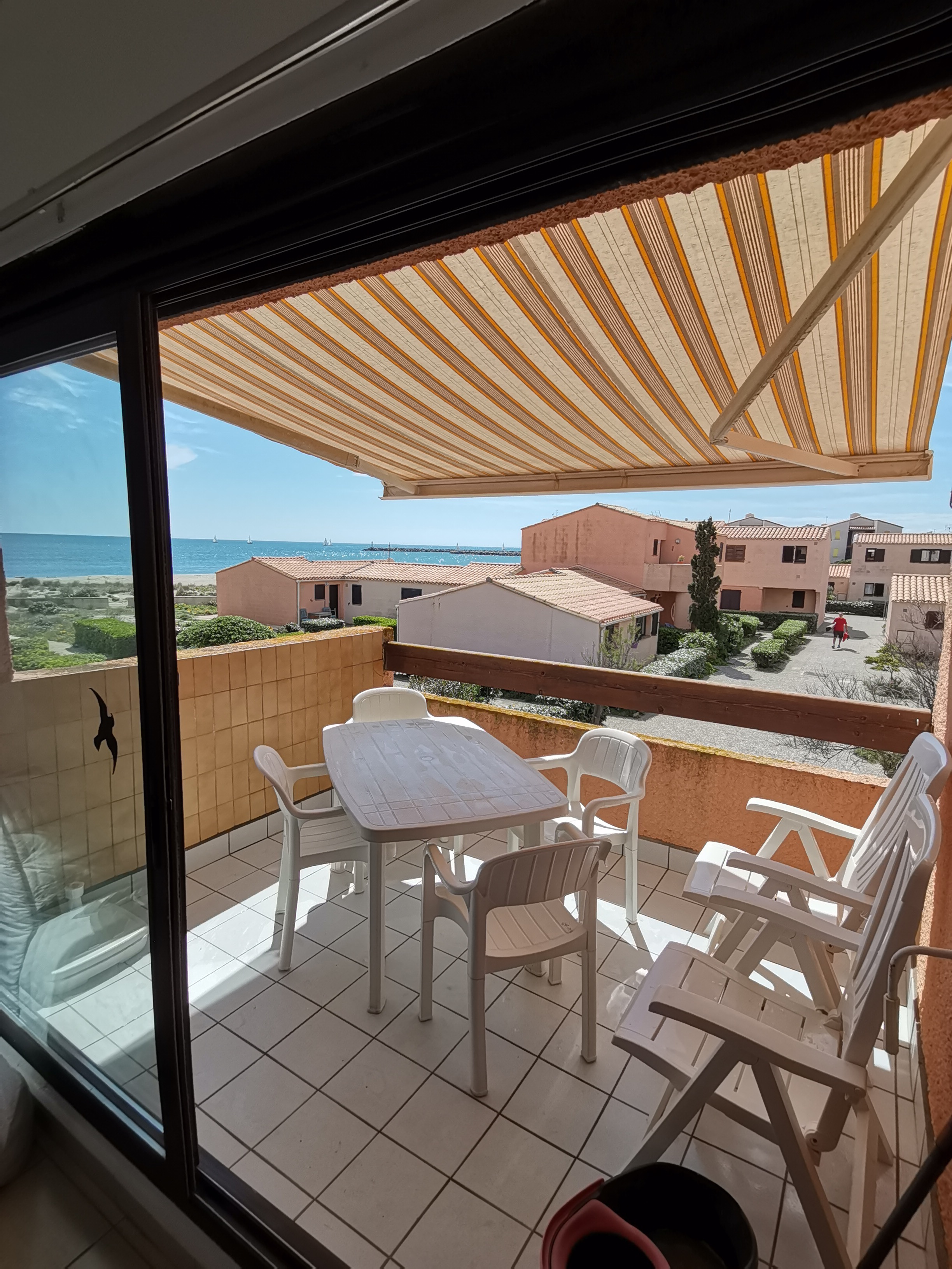 Appartement T2 Bord de mer village naturiste - Miniature 4