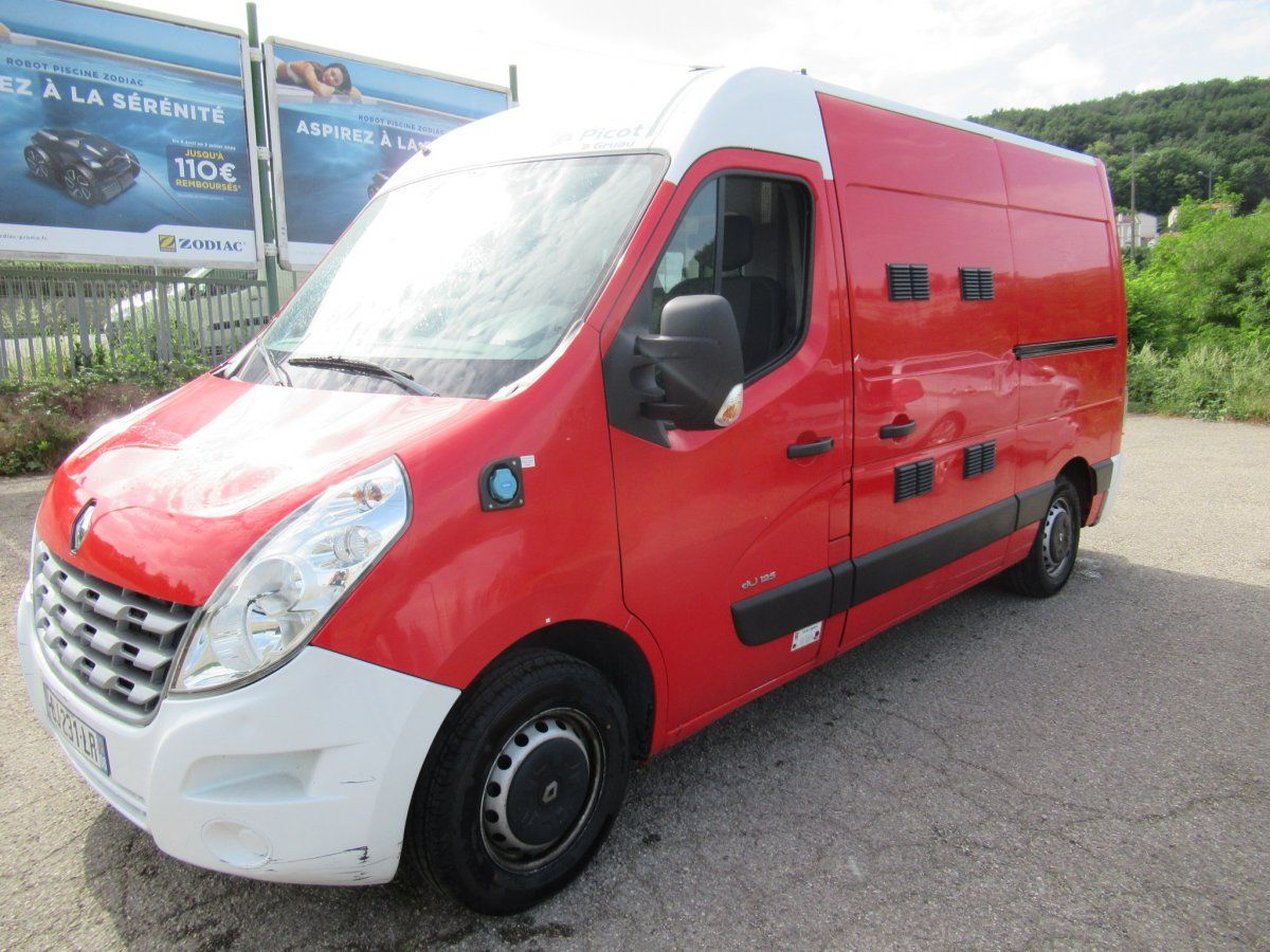 Renault Master Fourgon tolé L2H2 DCI 125