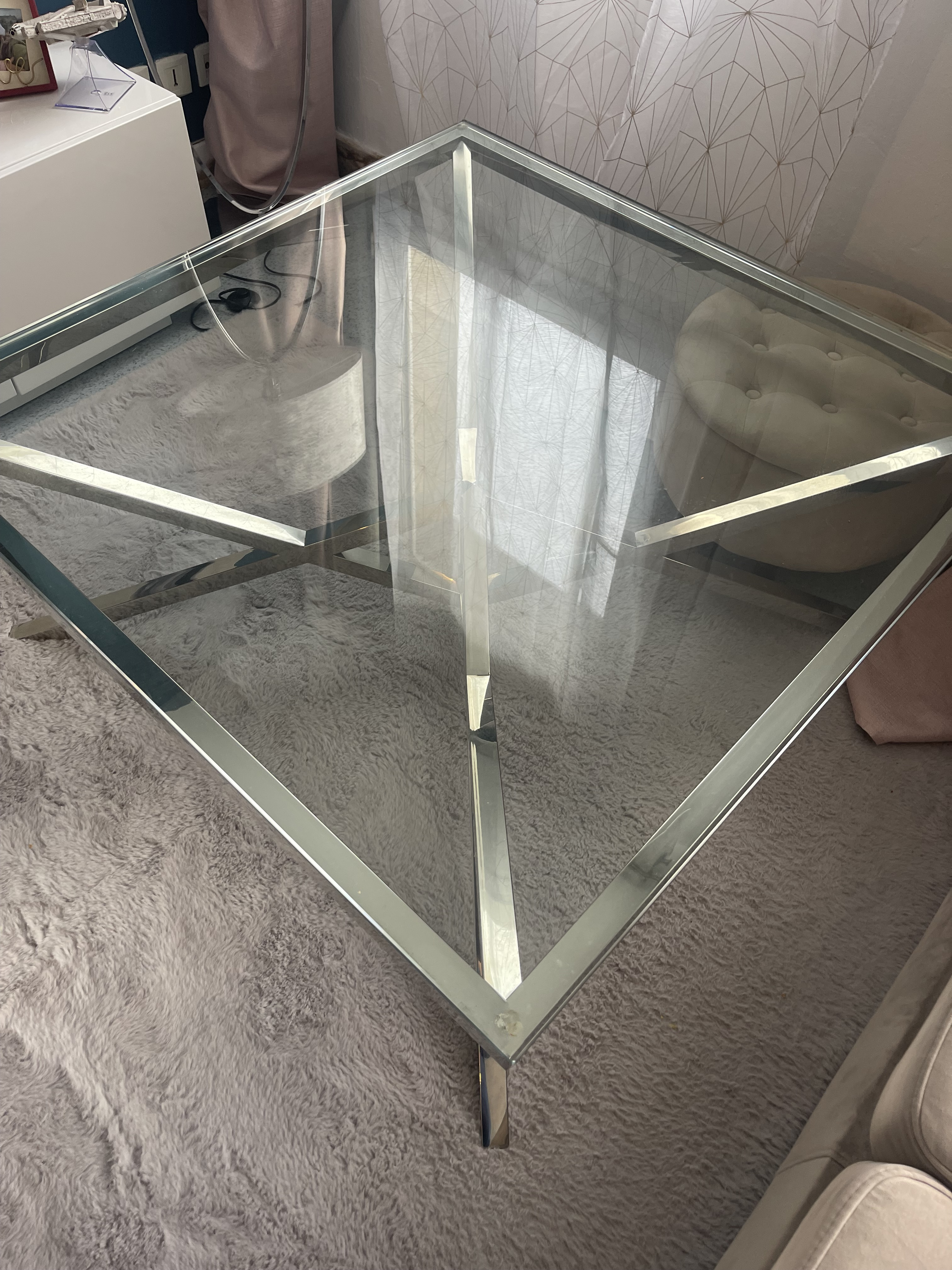 Table en aluminium avec plateau en verre - Miniature 2