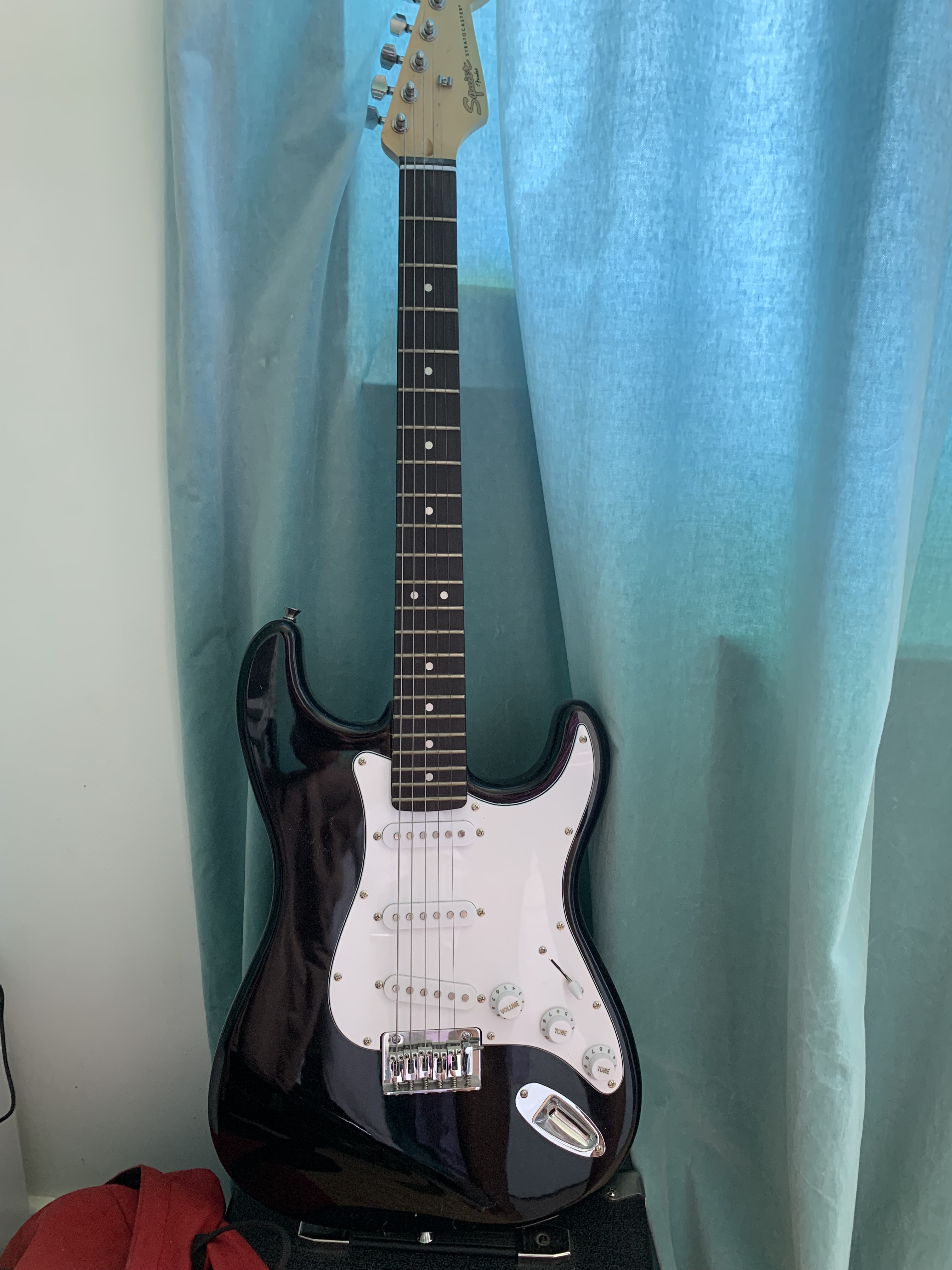Fender SQUIER MM STRATOCASTER Black - Miniature 2